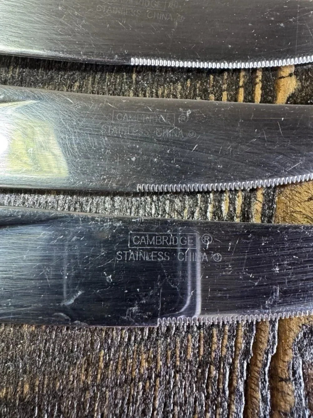 Set Of 4‎ Modern Stainless Knives - Standing Knife - Heavy Weight Dinner Knife